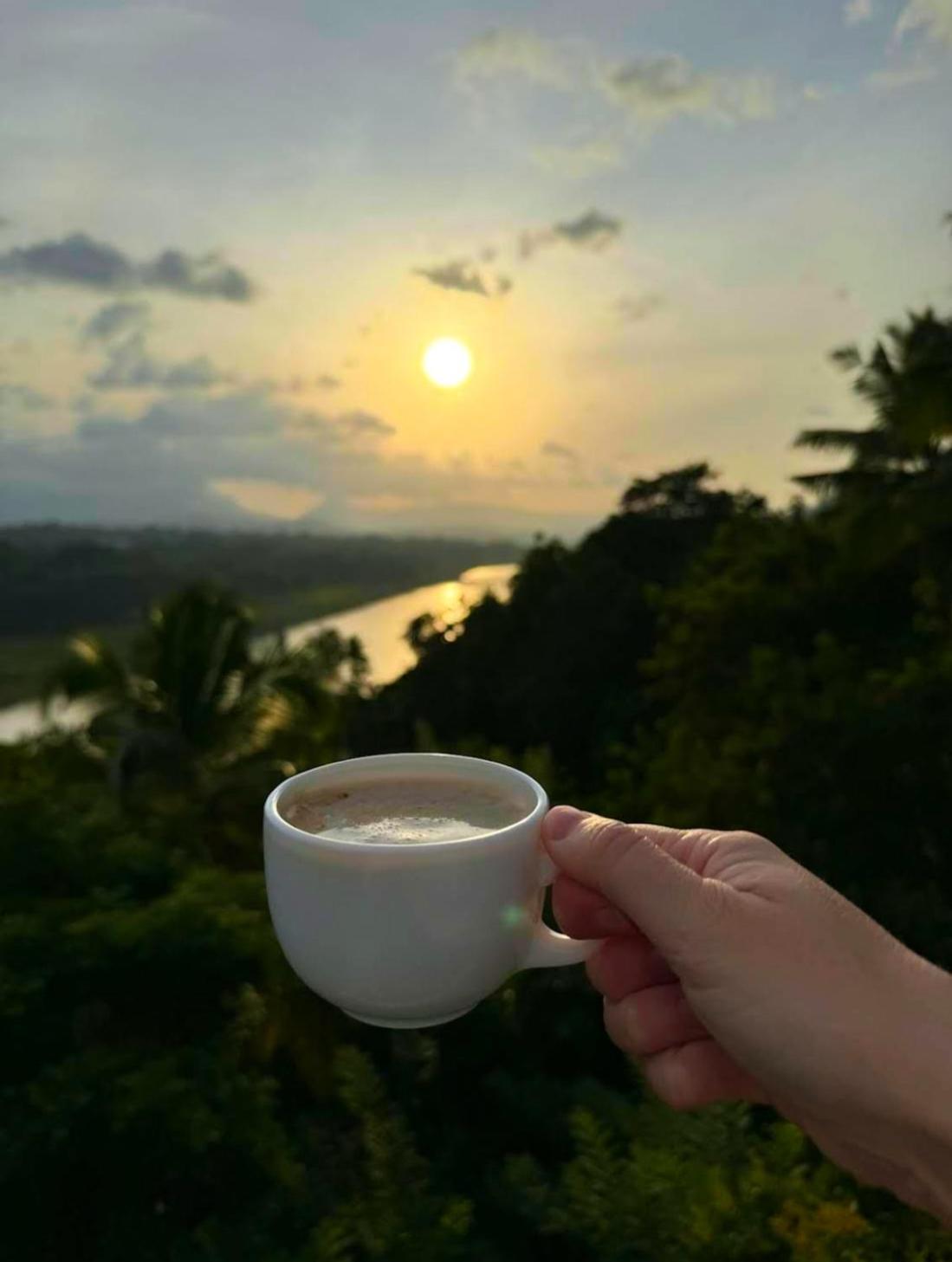 Mahaweli View Inn Kandy Eksteriør billede