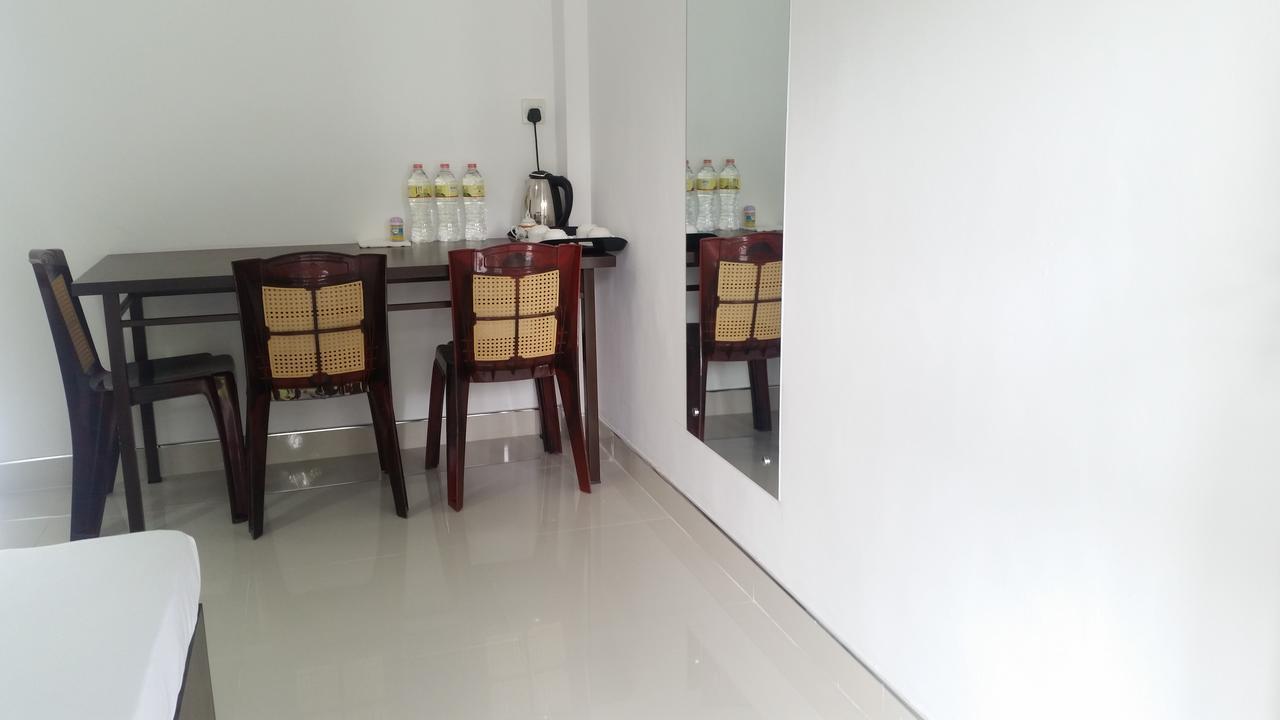 Mahaweli View Inn Kandy Eksteriør billede