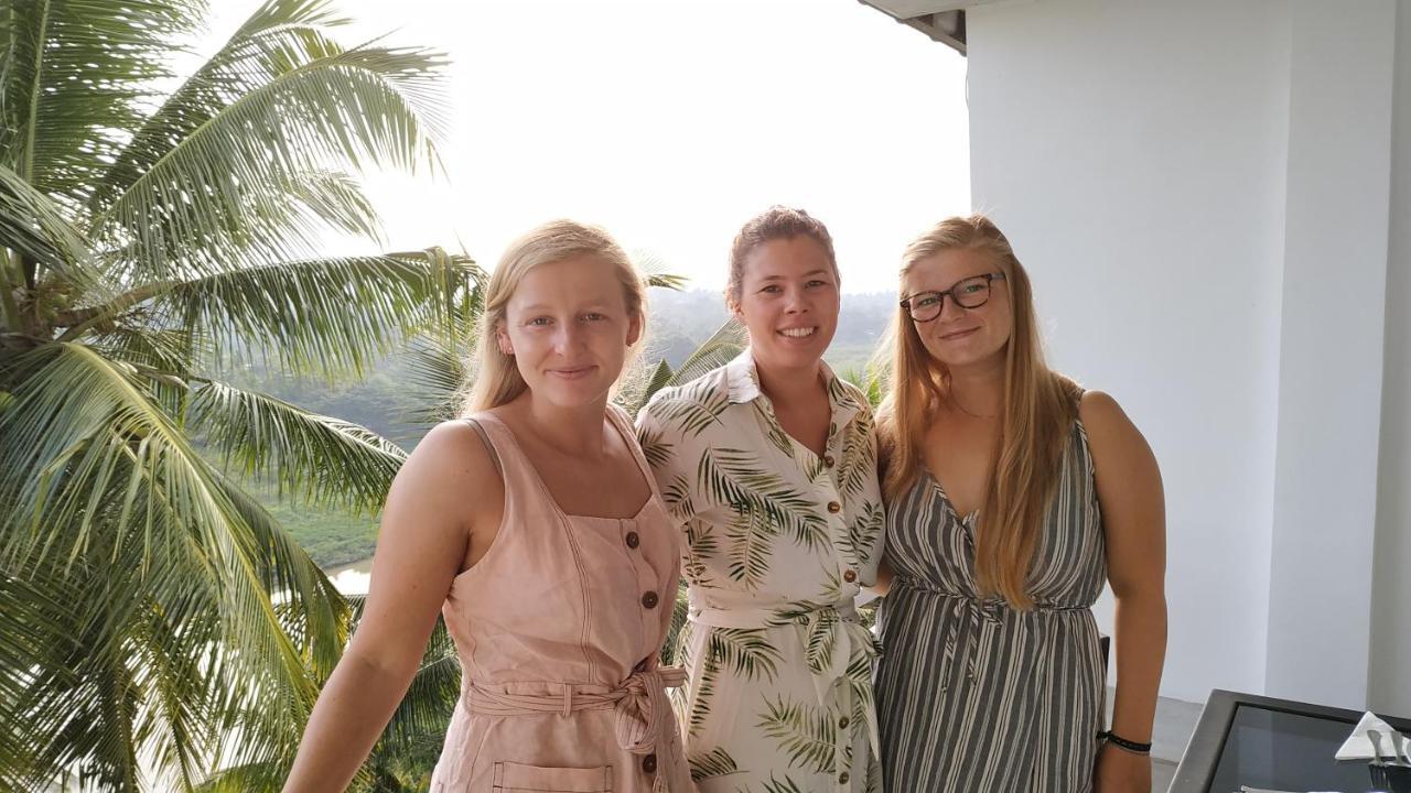 Mahaweli View Inn Kandy Eksteriør billede